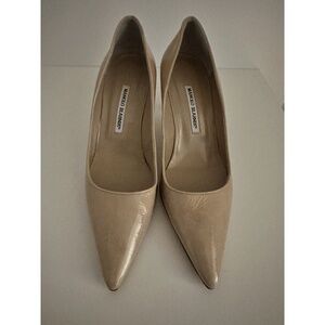 Manolo Blahnik BB Nude Patent Leather Pointed Toe Pumps Size 40